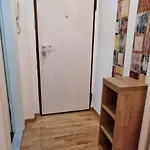 Apartment Gold Star
